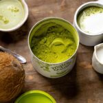 Matcha Pulver 210g - Latte mit Kokosmilch, Weizengras