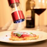 Relaxdays Elektrische Pfeffermühle mit LED, 2er-Set